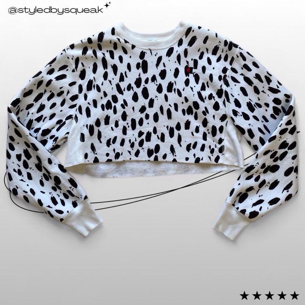 Champion Y2K White Oversized Long Sleeve Cow Print Crop Top Sweatshirt Small